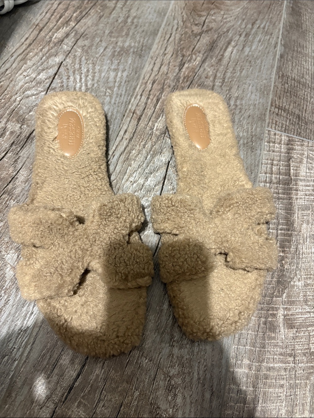 Women's Cozy Teddy Faux-Shearling Slide Sandals - Tan